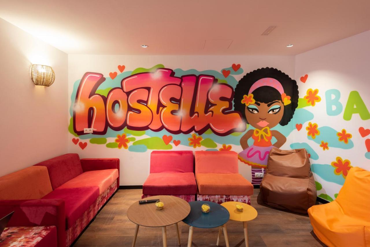 Hostelle - Women Only Hostel Barcelona Eksteriør billede
