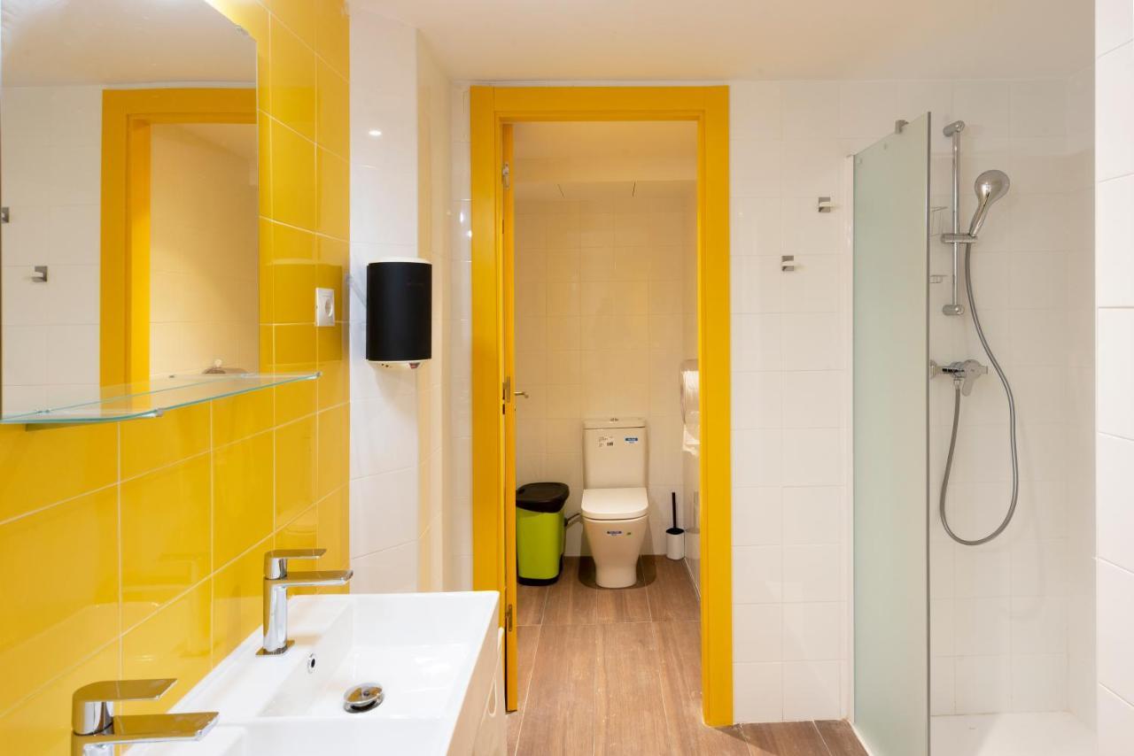 Hostelle - Women Only Hostel Barcelona Eksteriør billede