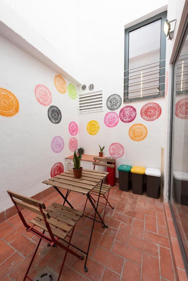 Hostelle - Women Only Hostel Barcelona Eksteriør billede